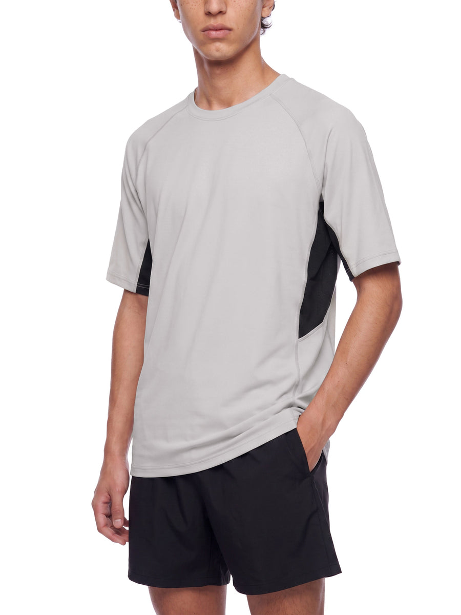 T-Shirts & Tops