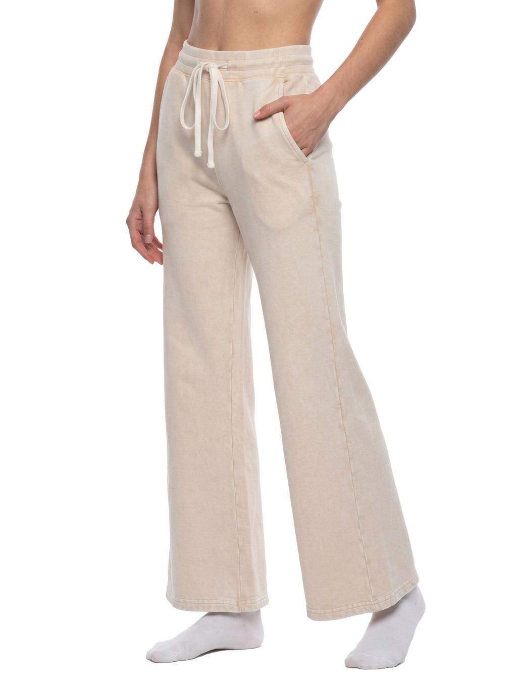 Women’s Mineral Wash Flared Leg Sweatpants