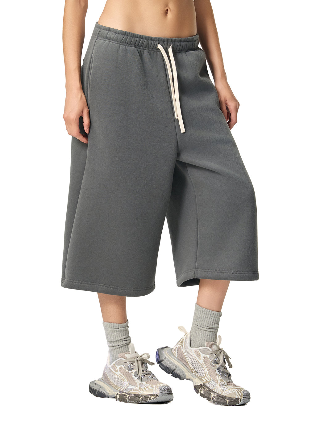 Relaxed Drawstring Three-Quarter Sweatpants