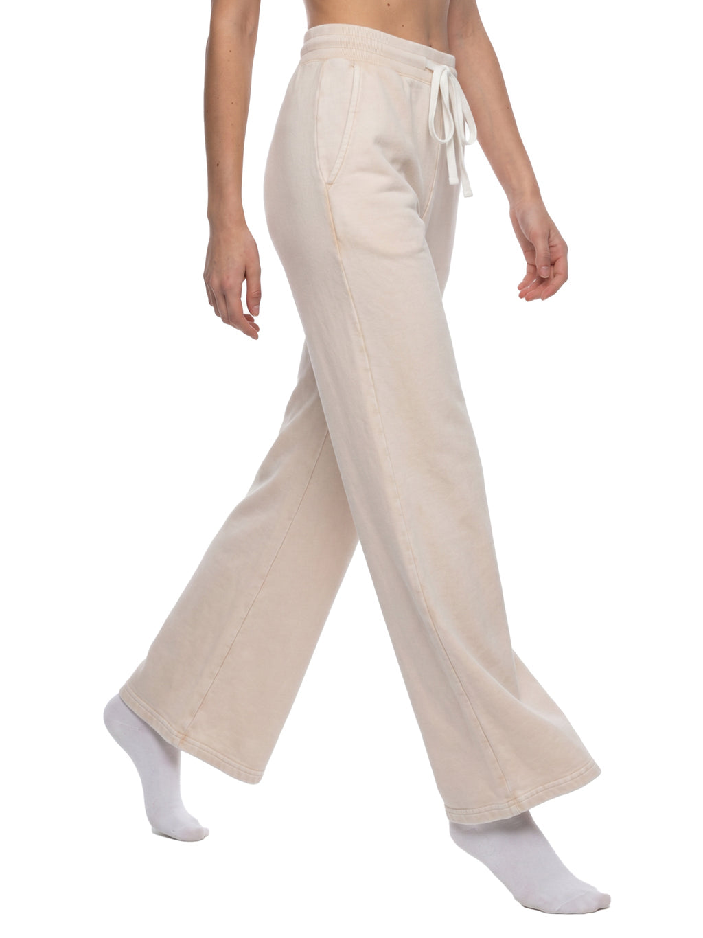 Women’s Mineral Wash Flared Leg Sweatpants