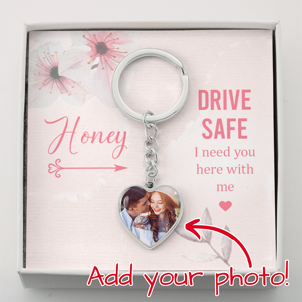 Buyer Upload Graphic Heart Keychain