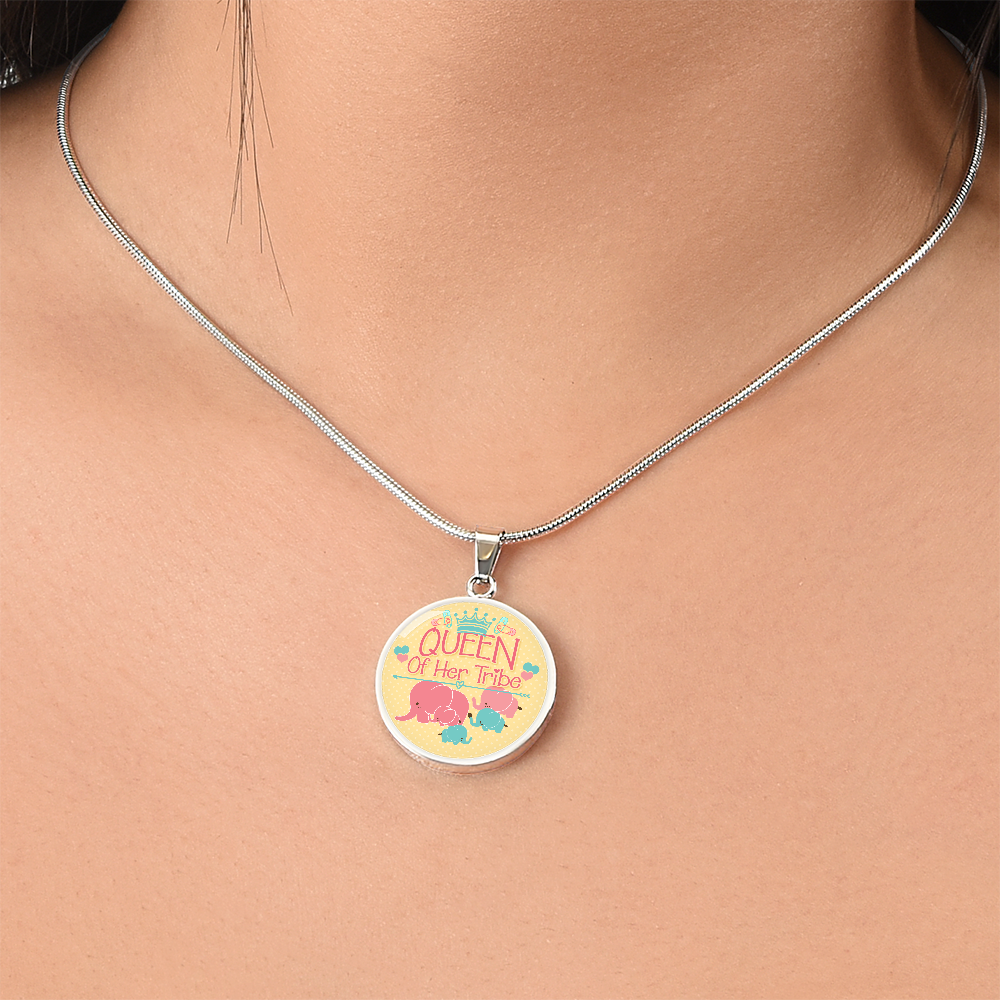 Queen of Her Tribe Circle Necklace