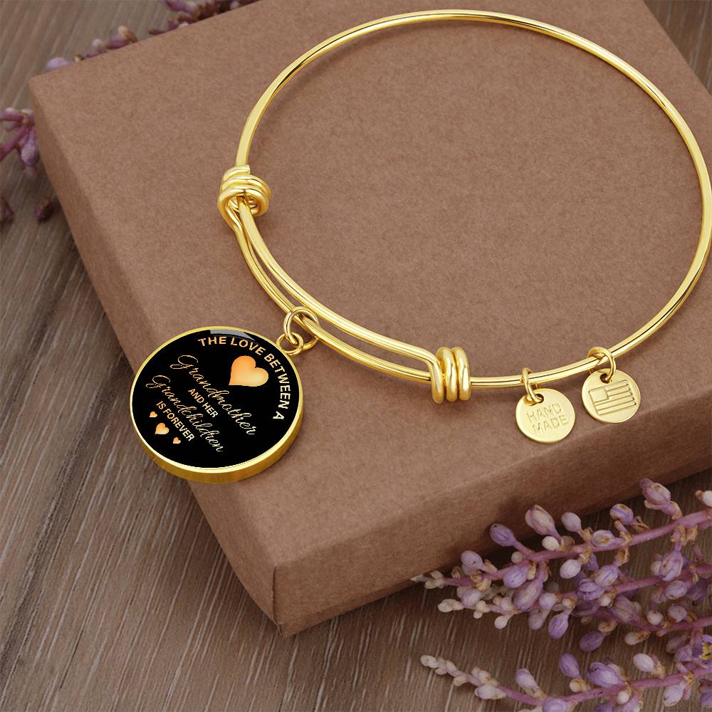 The Love Between a Grandmother and Grandchildren Is Forever Circle Bangle