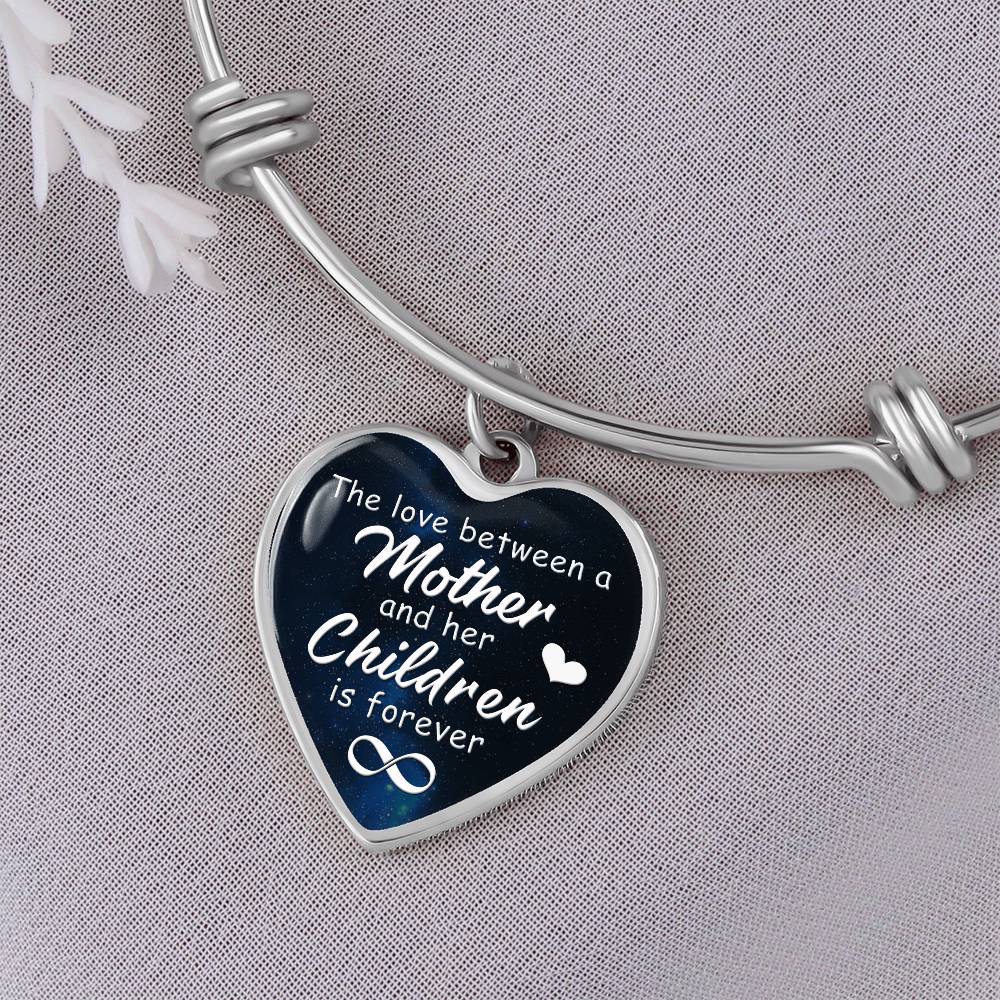 Mother and Children Forever Luxury Heart Bangle