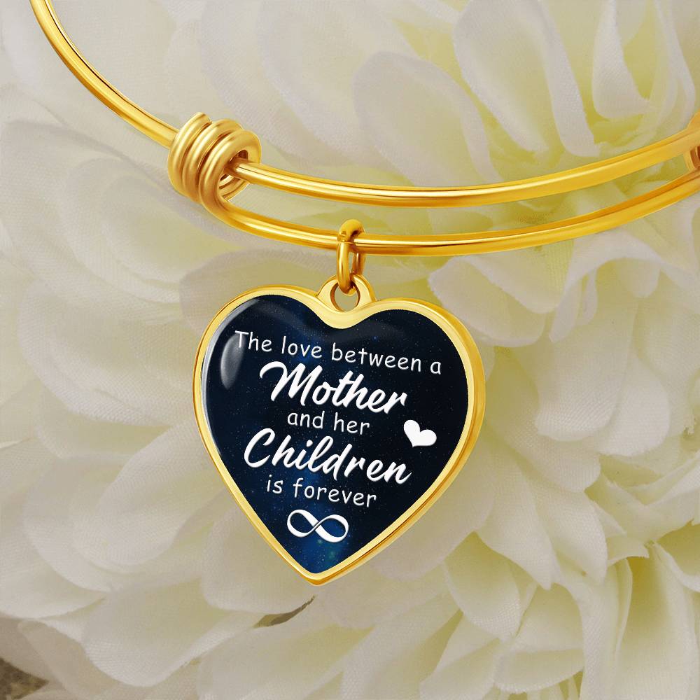 Mother and Children Forever Luxury Heart Bangle