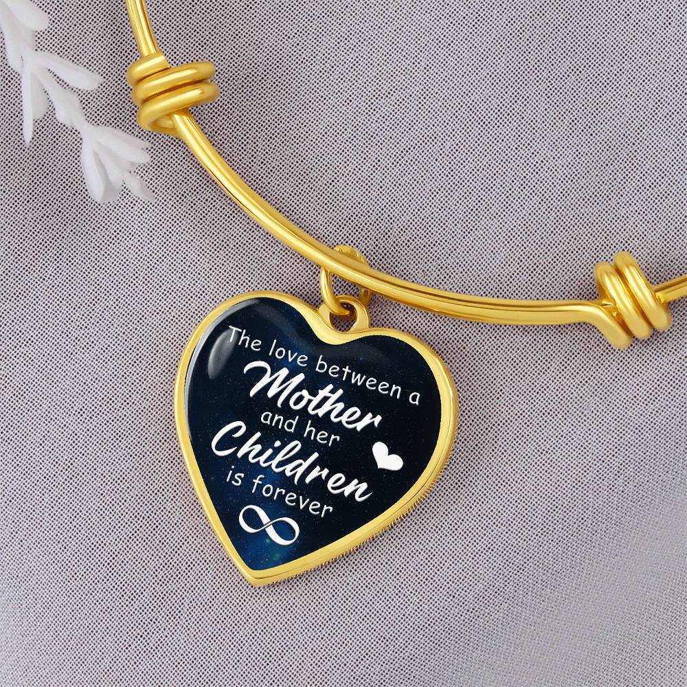 Mother and Children Forever Luxury Heart Bangle