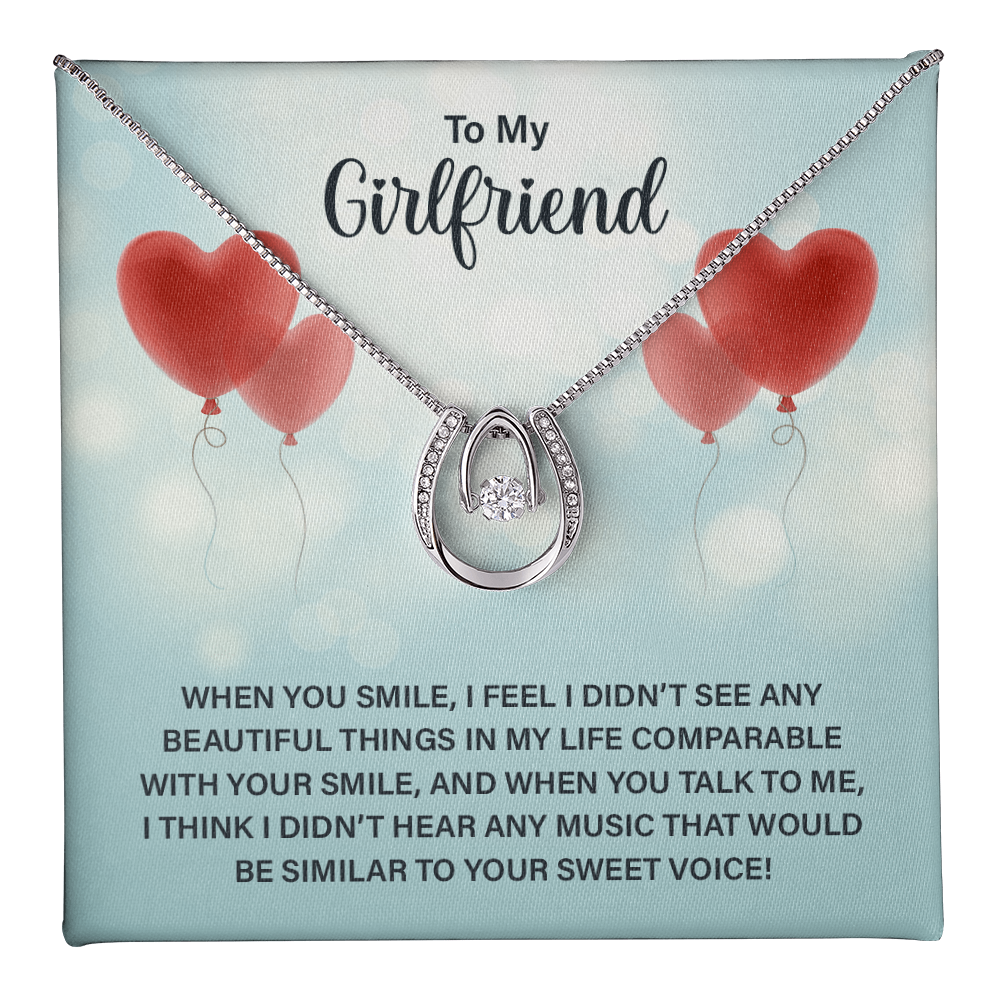 To My Girlfriend Sweet Smile Lucky In Love Necklace