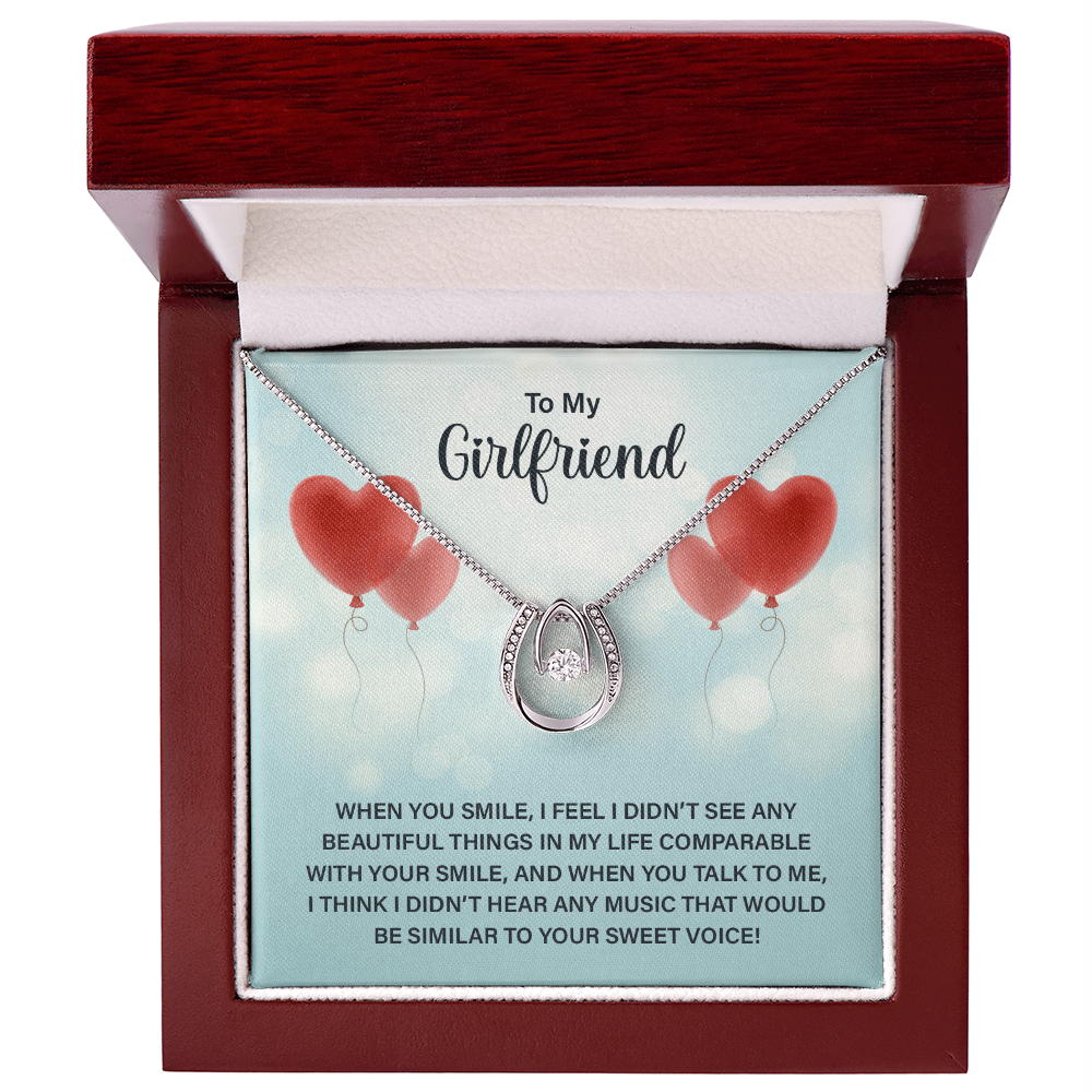 To My Girlfriend Sweet Smile Lucky In Love Necklace