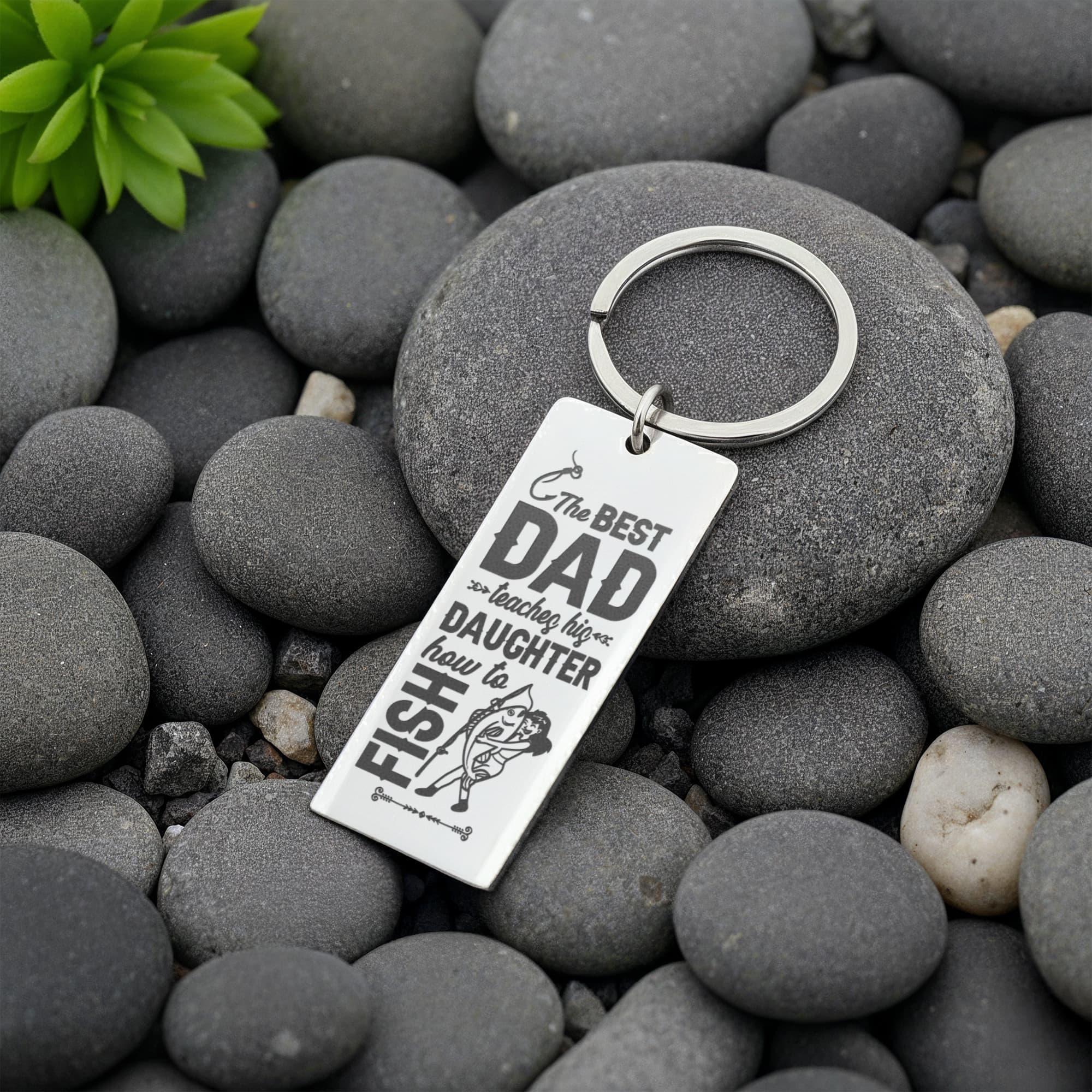 The Best Dad Teaches His Daughter How to Fish – Engraved Keychain