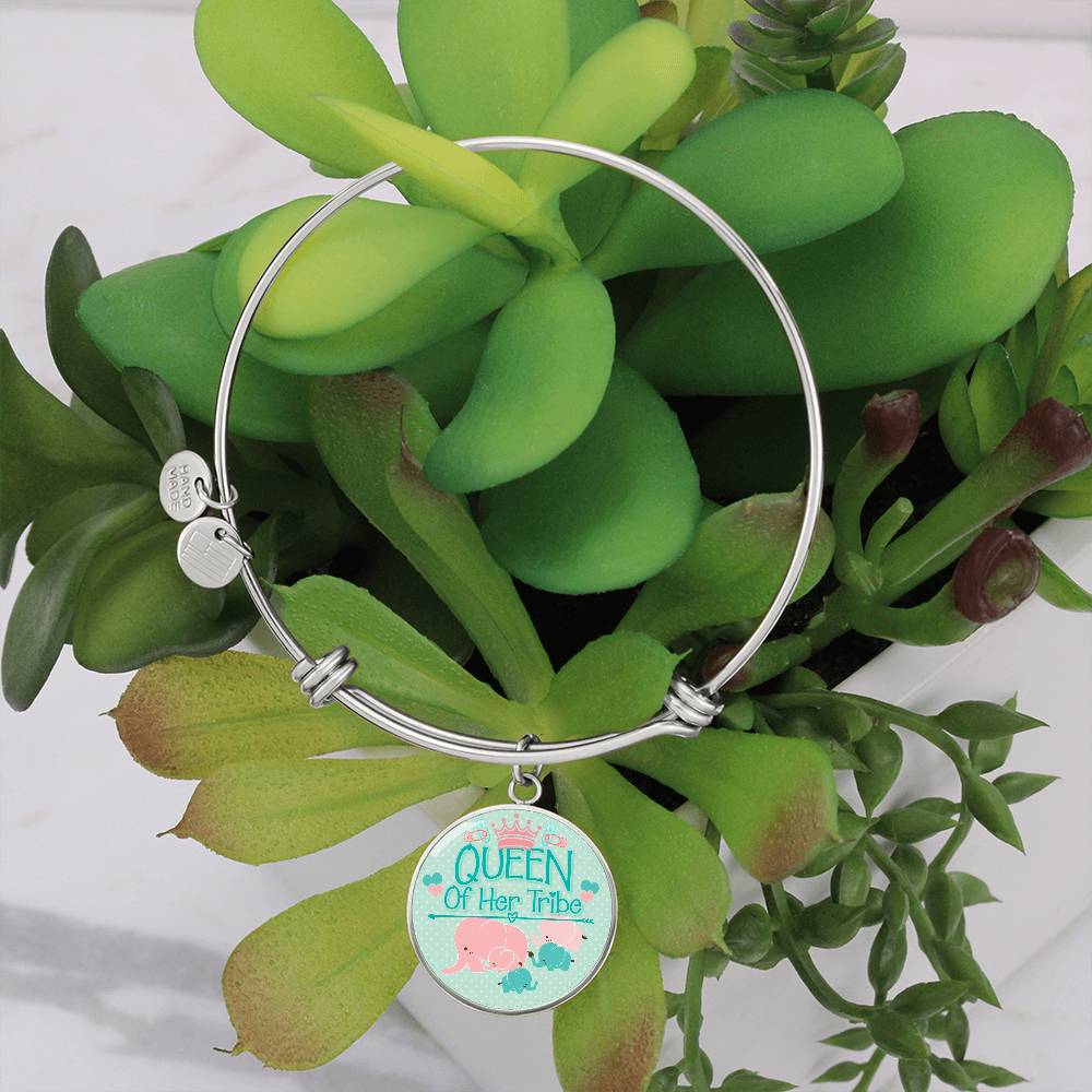 Queen of Her Tribe Circle Bangle