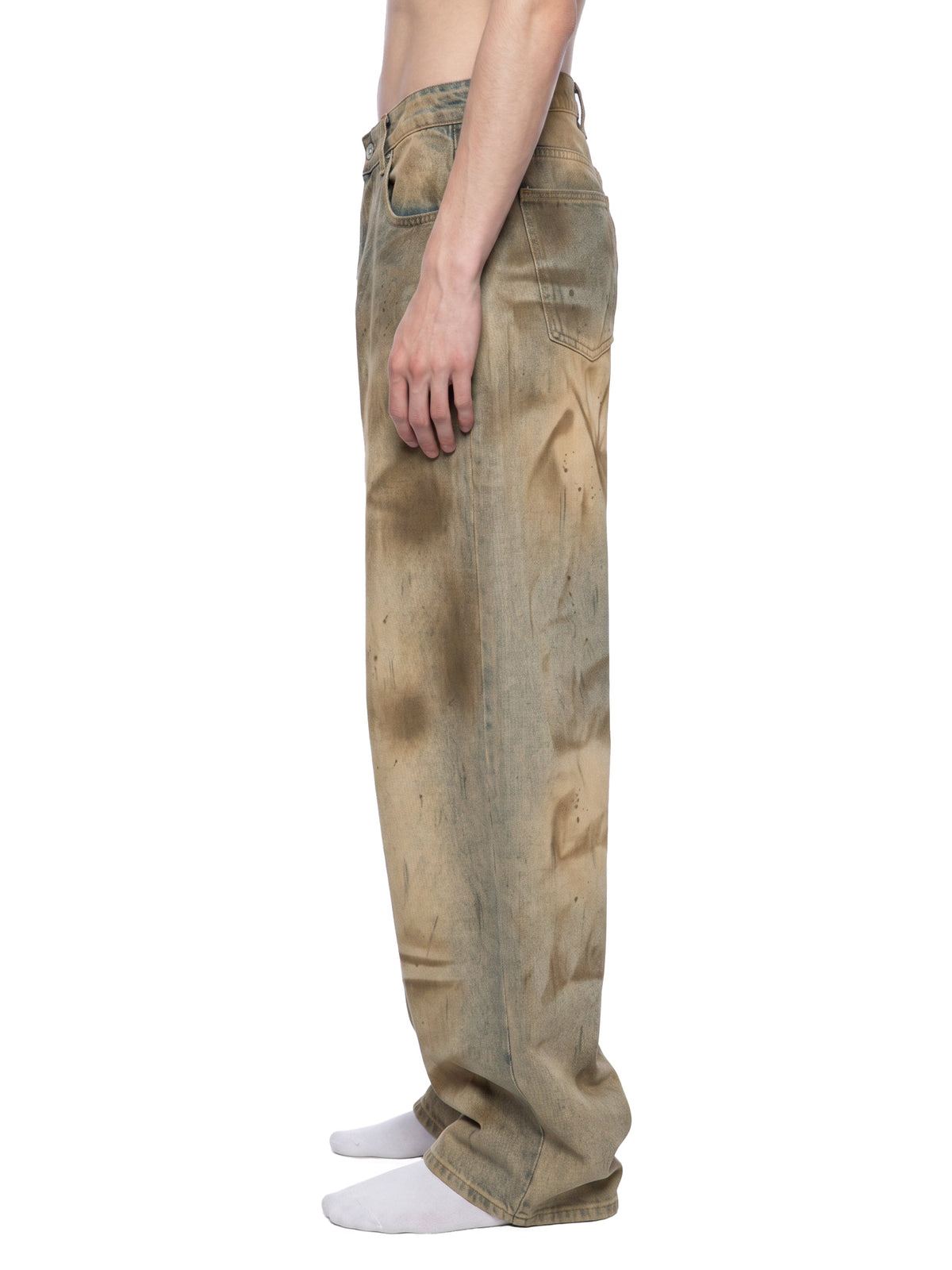 Men’s Vintage-Wash Barrel-Leg Jeans