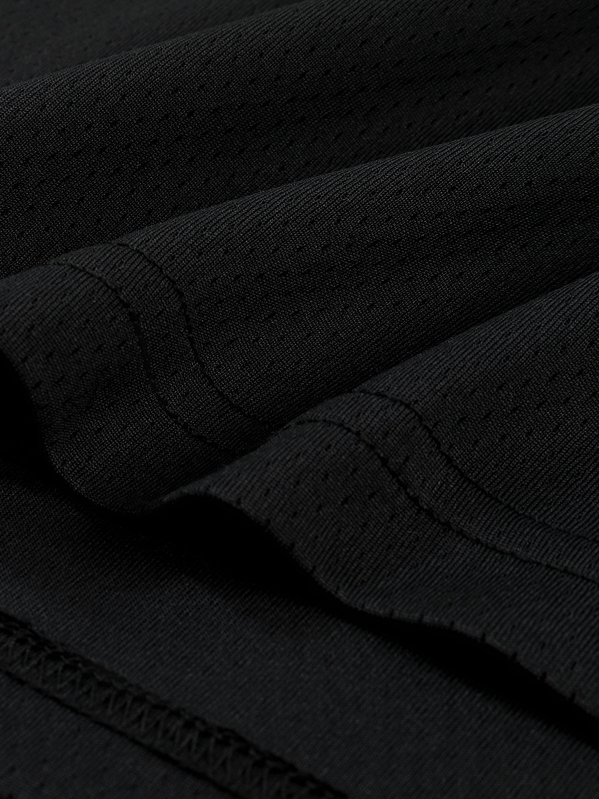 Contrast Raglan Sleeve Mesh T-Shirt hem stitching detail