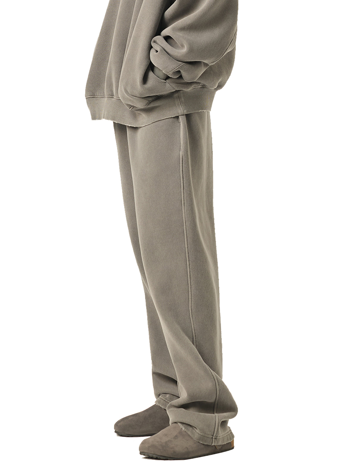 Unisex Frayed Enzyme-Washed Fleece Sweatpants gallery image