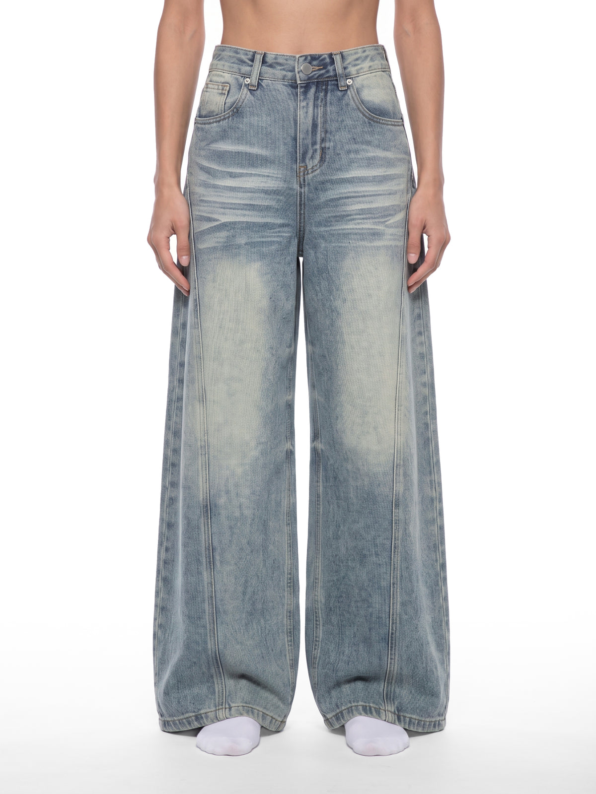 Women’s Vintage Wash Wide Leg Denim Jeans - model front
